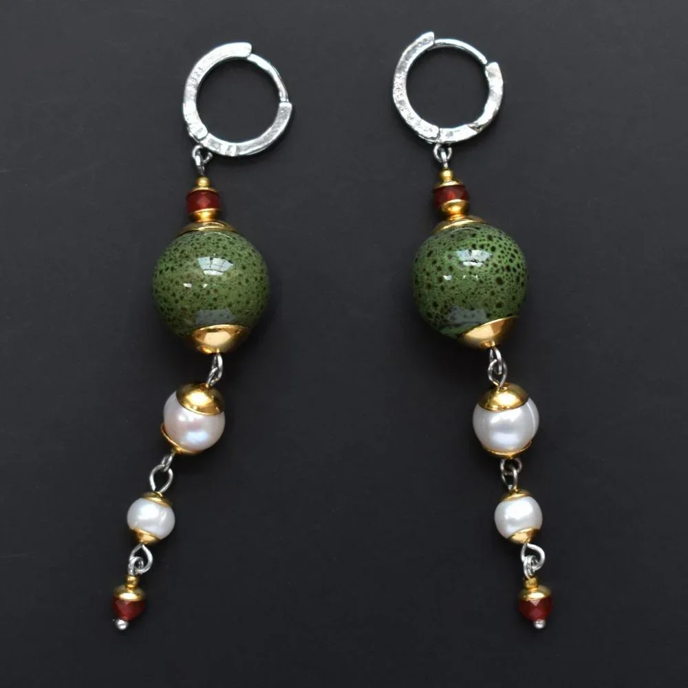 Long massive earrings dangle, chunky bead boho earrings
